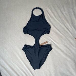 SKIMS 🖤 Halter Monokini Swimsuit Small Onyx NWT